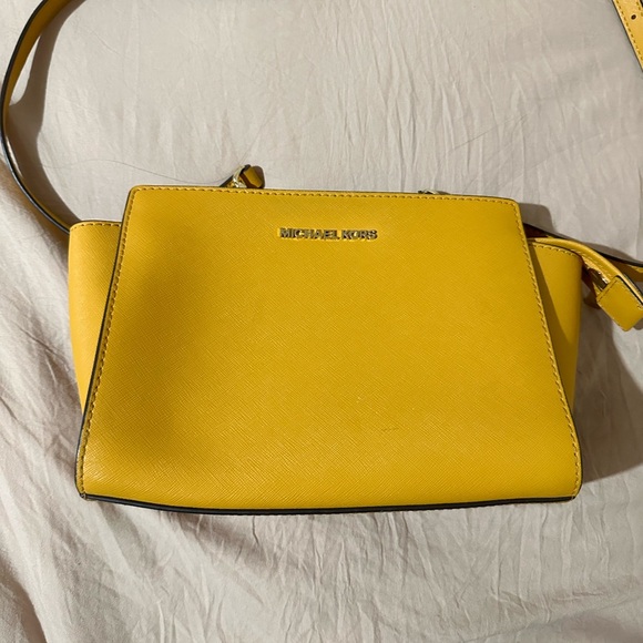 Michael Kors Vibrant Yellow Crossbody Bag - Picture 1 of 4